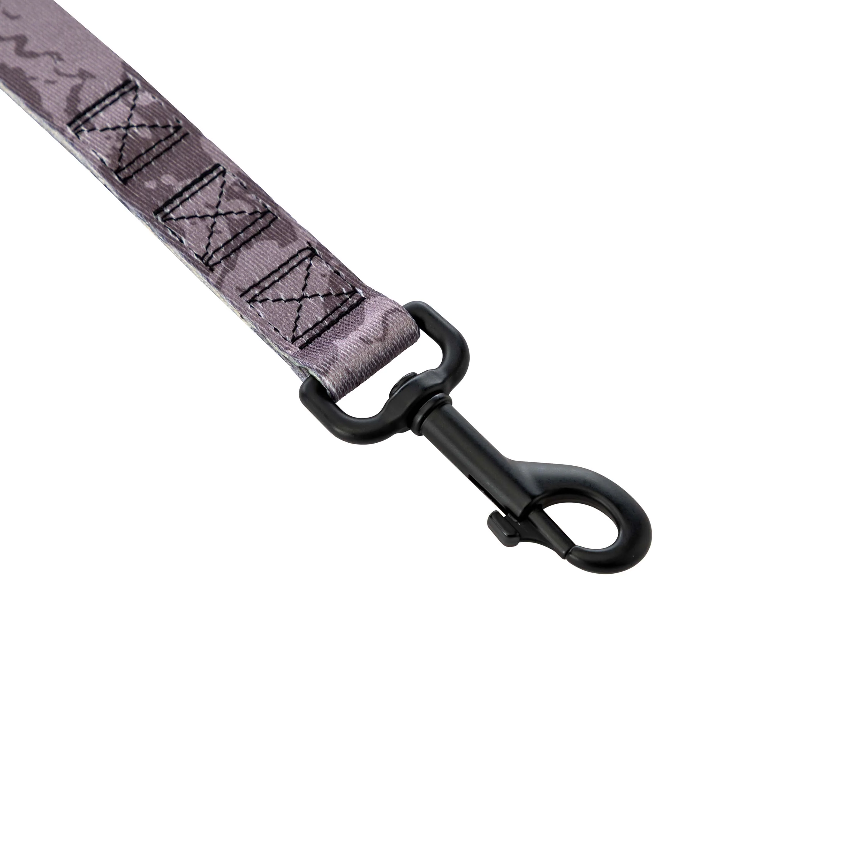 HideOut Dual Handle React Dog Leash - Image 5